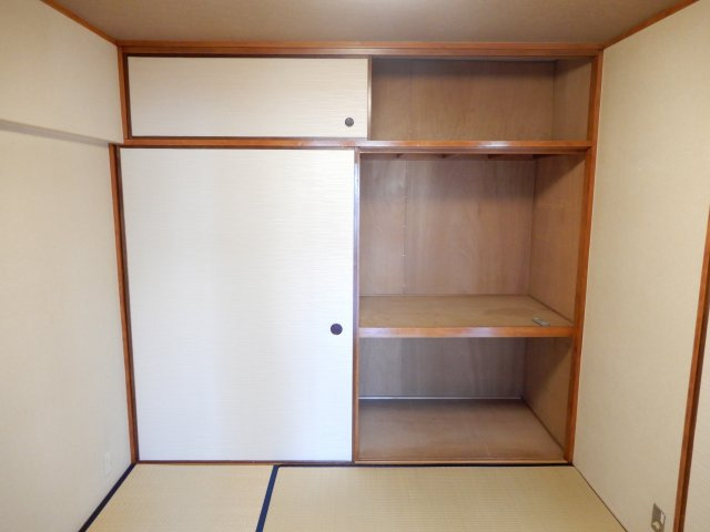 高槻センチュリーマンションの収納