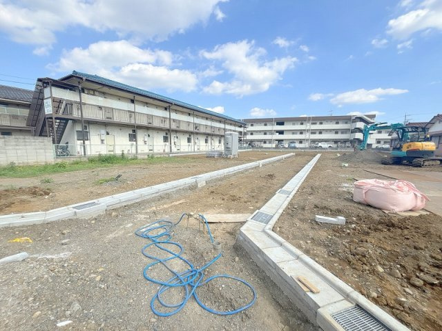 【外観】 | 川越市上戸　建築条件無売地　全7区画　(ふじみ野店) | 現地（2026年7月9日）撮影／全7区画の新しい街並みで、新生活をスタート。