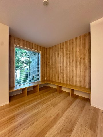 Feliseed中百舌鳥のその他