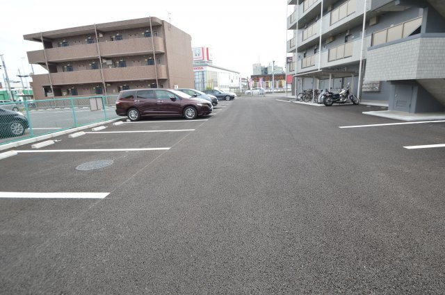 【駐車場】 | Glanz A