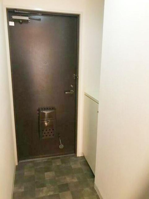 【玄関】 | ラヴィーナ門前仲町