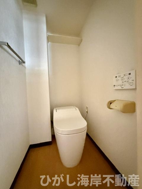 ライトタウン茅ケ崎4のトイレ|洗浄機能付きお手洗い