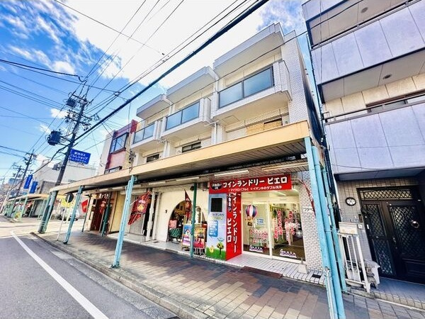 ワタベビルの外観