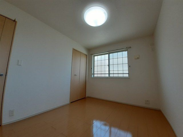 モデルノ　エイトの寝室