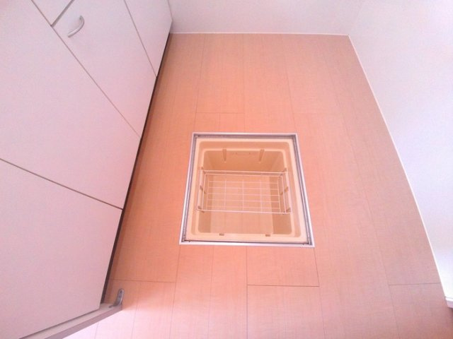 シンセリティ　Ｂの収納|こまごまとしたものを収納できそうですね