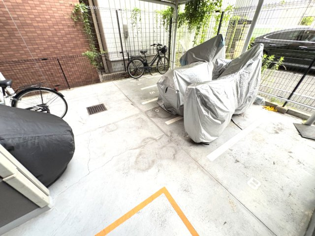 【駐車場】ハピネス江坂