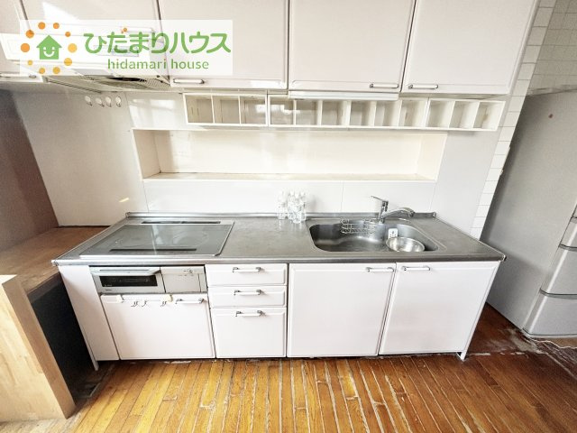 【キッチン】 | 取手市戸頭3丁目　中古戸建 | IHコンロでお子様とご一緒にお料理はいかがでしょうか(^^)/