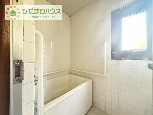 【浴室】 | 取手市戸頭3丁目　中古戸建 | 今日も１日お疲れでした。お風呂で疲れを癒してください、、、♡