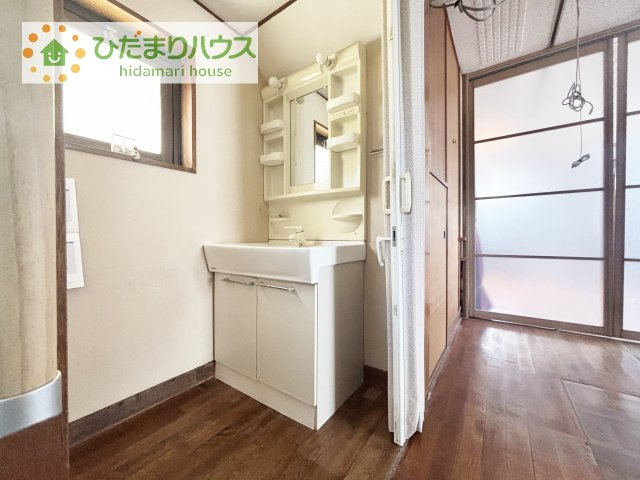 【独立洗面台】 | 取手市戸頭3丁目　中古戸建 | シンプルで使い勝手の良い独立洗面台！