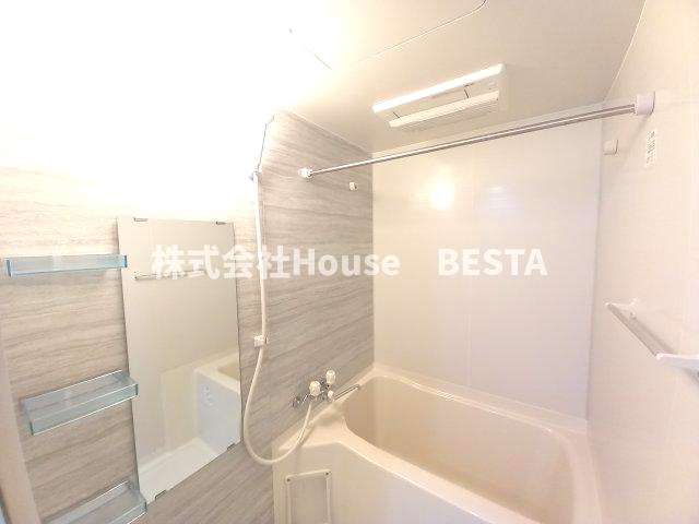 S-RESIDENCE神戸磯上通の浴室