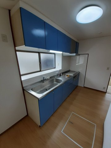 熊本市西区新土河原１丁目の中古一戸建のキッチン