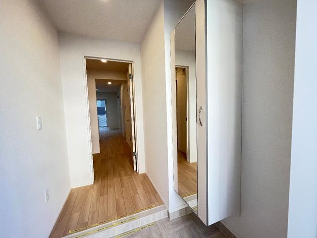 コンプレットの玄関