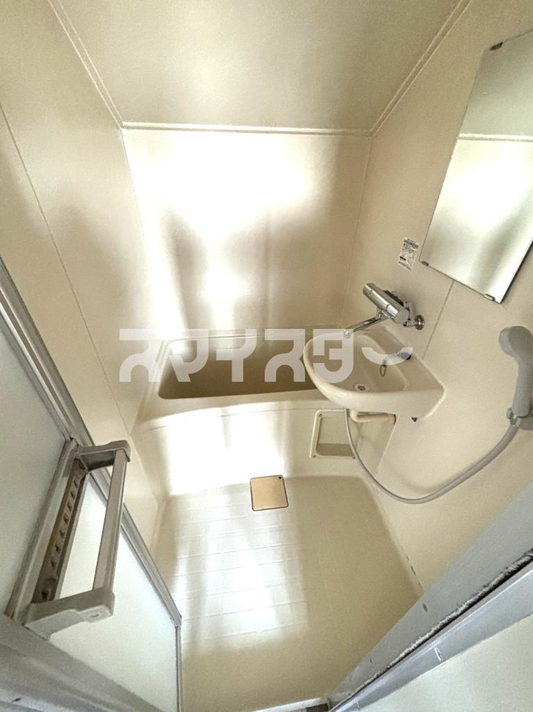 横浜市保土ケ谷区常盤台の賃貸マンションの浴室