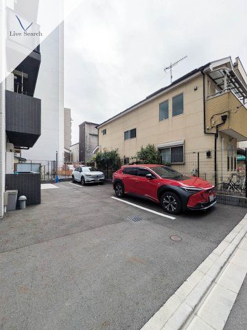 ＧＥＮＯＶＩＡ南千住Ⅲｓｋｙｇａｒｄｅｎの駐車場