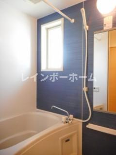 クレメント並木新町の浴室