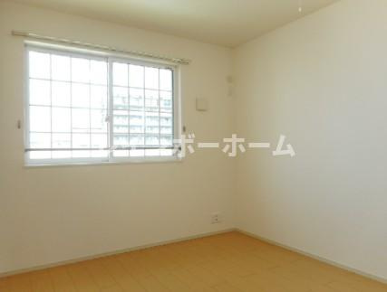 クレメント並木新町の寝室