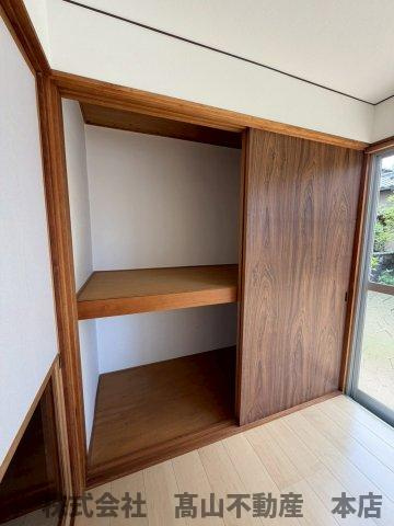 遠賀郡岡垣町高陽台３丁目の一戸建ての収納