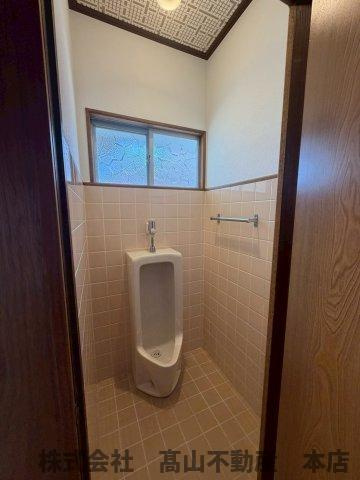 遠賀郡岡垣町高陽台３丁目の一戸建てのトイレ