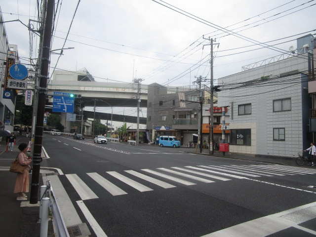 横浜市中区新山下１丁目の倉庫