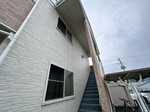 山梨県甲府市　1棟アパートのバルコニー