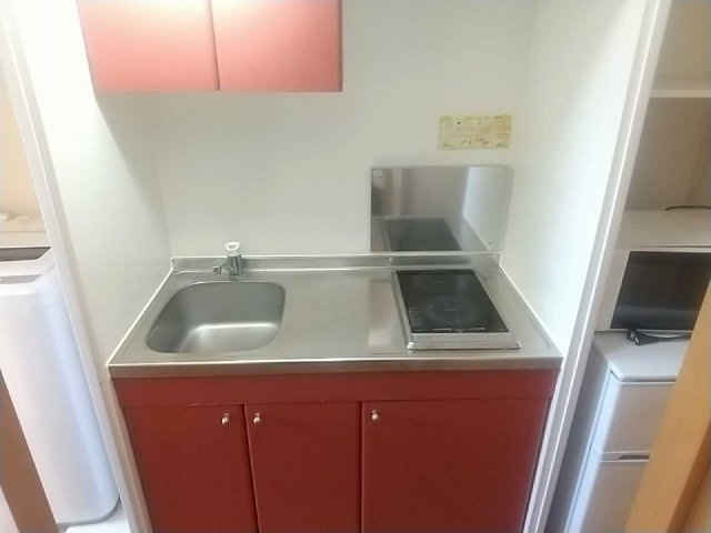 レオパレスシャルムⅡのキッチン