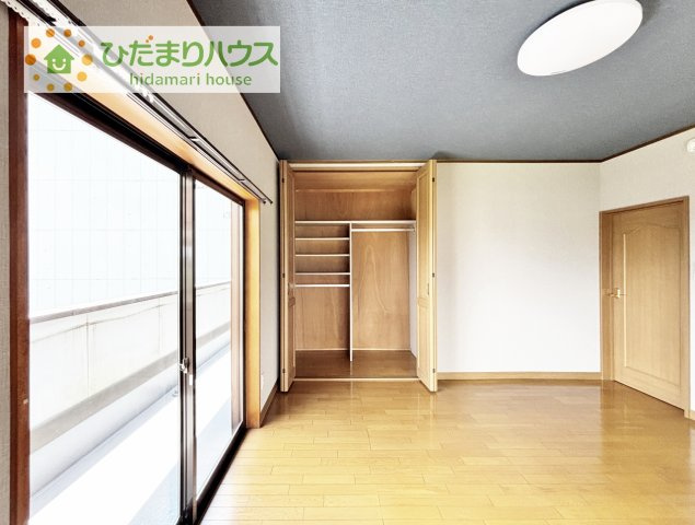 【収納】 | 下妻市下妻丙　中古戸建 | ハンガーパイプ付でお洋服の出し入れもラクラクです！