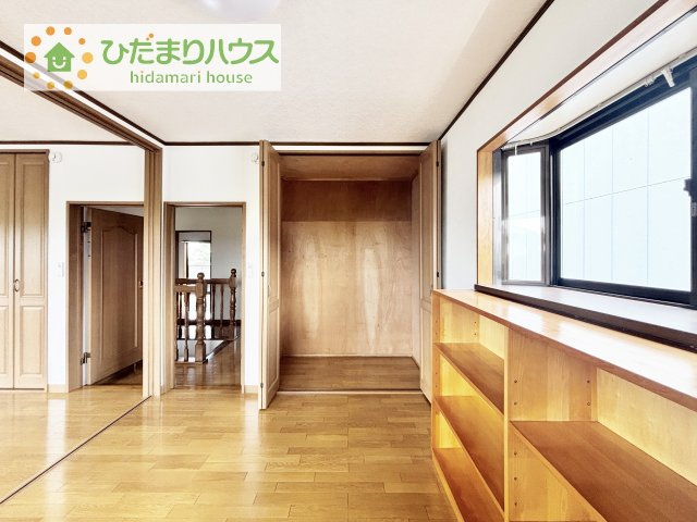 【収納】 | 下妻市下妻丙　中古戸建 | ハンガーパイプ付でお洋服の出し入れもラクラクです！
