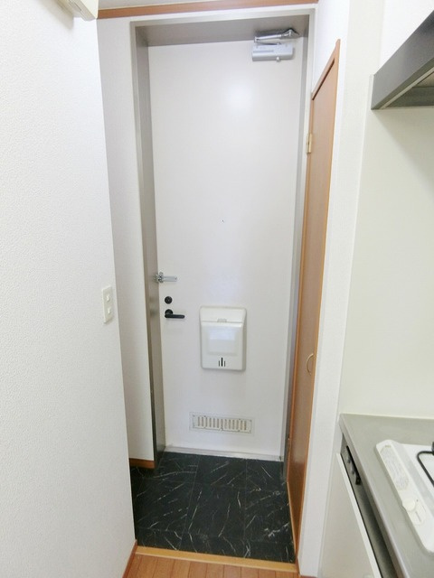 レーヴＩの玄関