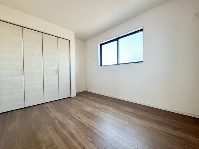 陶器北　新築一戸建の洋室