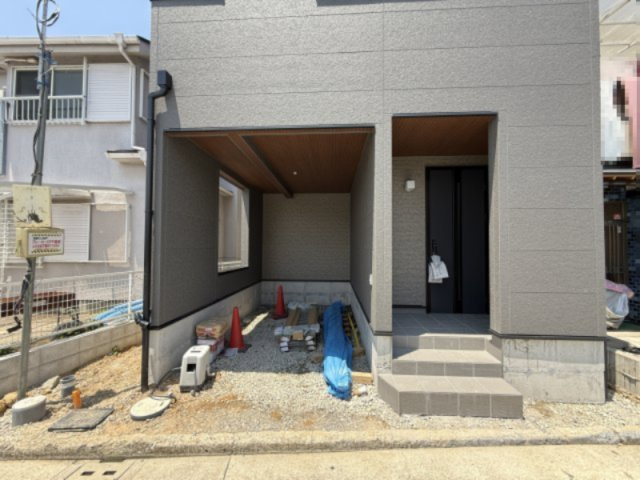 陶器北　新築一戸建の駐車場