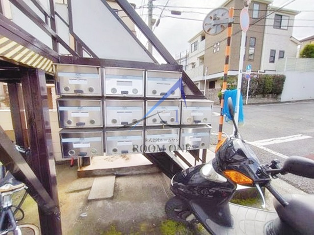 フラット長原のその他共用部分|集合ポストです。