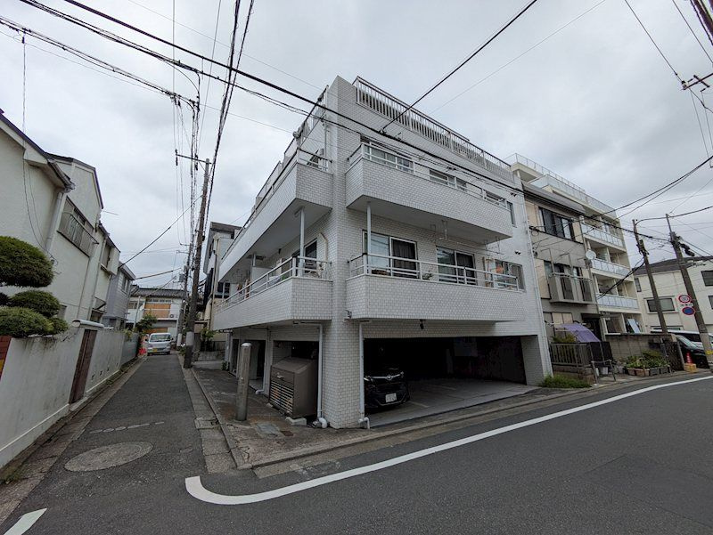メゾンクボタ 