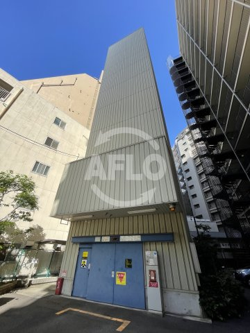 ファミール阿波座　本田小学校区の駐車場|ファミール阿波座　駐車場