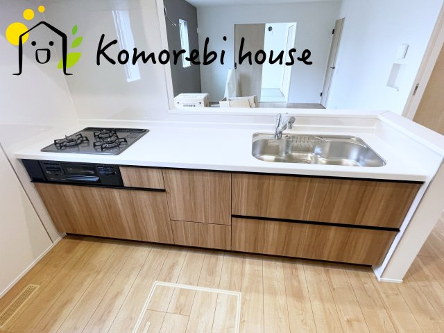 さいたま市西区植田谷本　01期　新築一戸建て　リナージュネクスジー　01のキッチン|26.9.7
