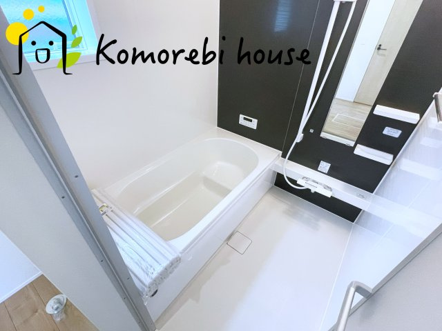 さいたま市西区植田谷本　01期　新築一戸建て　リナージュネクスジー　01の浴室|26.9.7