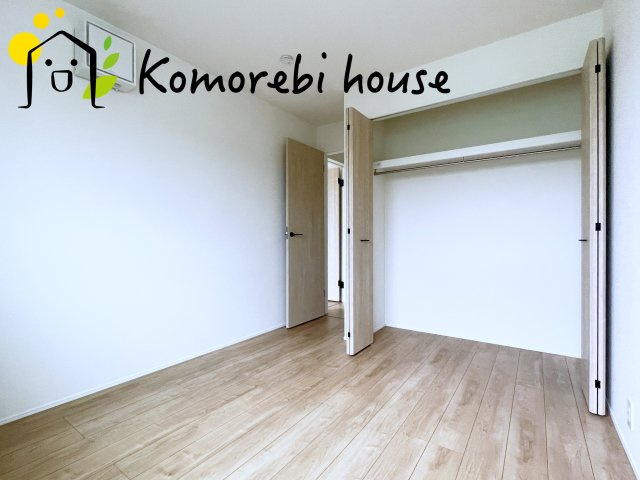 さいたま市西区植田谷本　01期　新築一戸建て　リナージュネクスジー　01の洋室|26.9.7