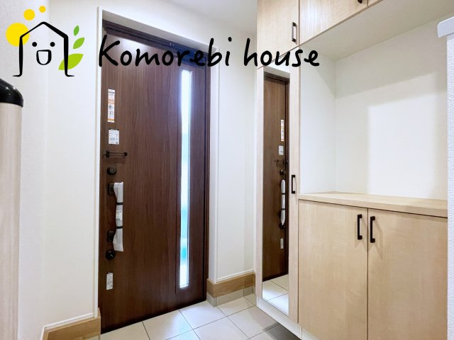 さいたま市西区植田谷本　01期　新築一戸建て　リナージュネクスジー　01の玄関|26.9.7