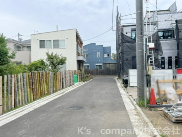 茅ヶ崎市旭が丘　新築戸建　1号棟の前面道路含む現地写真|2026.7.12撮影◇