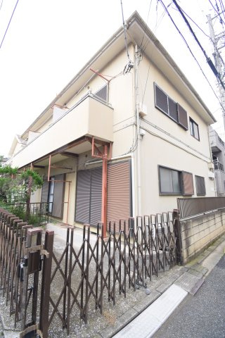 横浜市鶴見区豊岡町のアパート