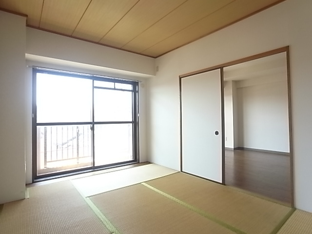  | メイグリーン塚田