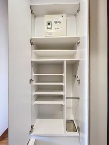 スカイコートパレス千川の収納