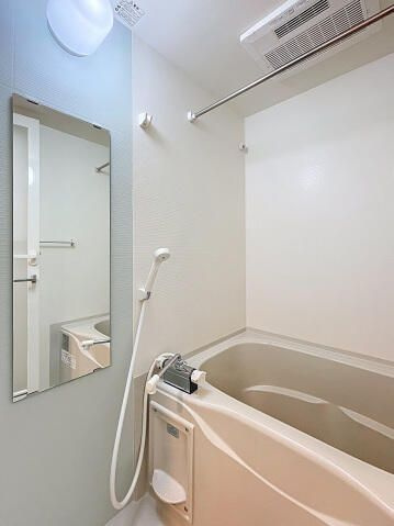 スカイコートパレス千川の浴室