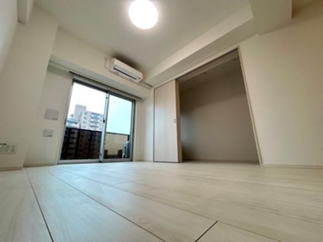 ＬＩＭＥ　ＲＥＳＩＤＥＮＣＥ　ＫＡＷＡＧＵＣＨＩ　ＥＡＳＴの寝室