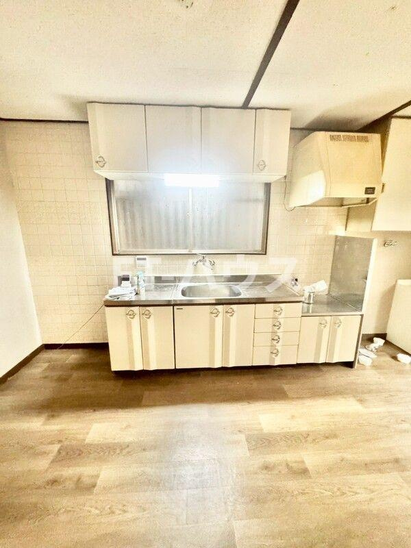 新緑とそよ風のアベニューのキッチン