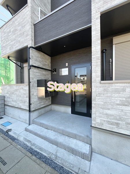 KEIAI RESIDENCE 西大宮のエントランス
