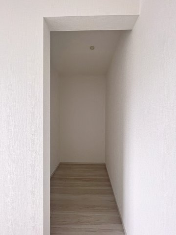 新築戸建・新築建売　伊達市田町2期　伊達小・伊達中の収納|広々としたWIC収納付きで衣類はもちろん、季節物やアウトドアグッズなどの収納にも便利です！