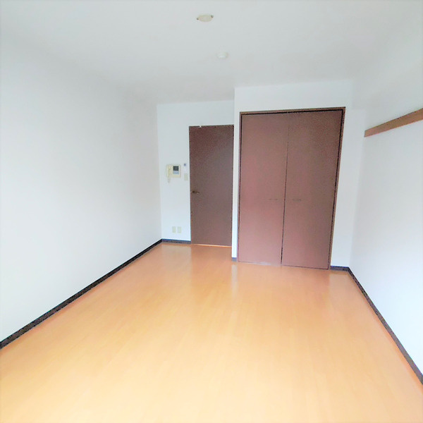 メゾンルミエールの寝室