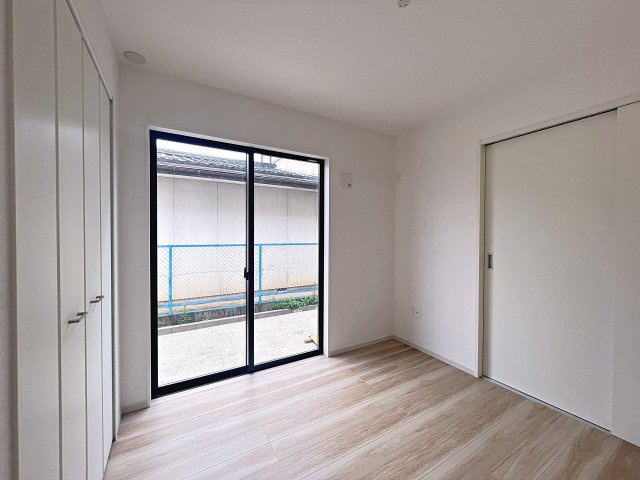 新築戸建・新築建売　伊達市田町2期　伊達小・伊達中のキッチン|キッチンはカウンターになっているのでリビング全体を見渡すことができます！