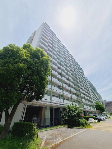 UR武庫川 3号棟の外観