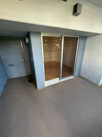 UR浜甲子園なぎさ街　25号棟のエントランス